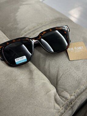 NWT Blue Planet Sunglasses AUSTYN  Tortoise Wood Temples POLARIZED BRAND NEW